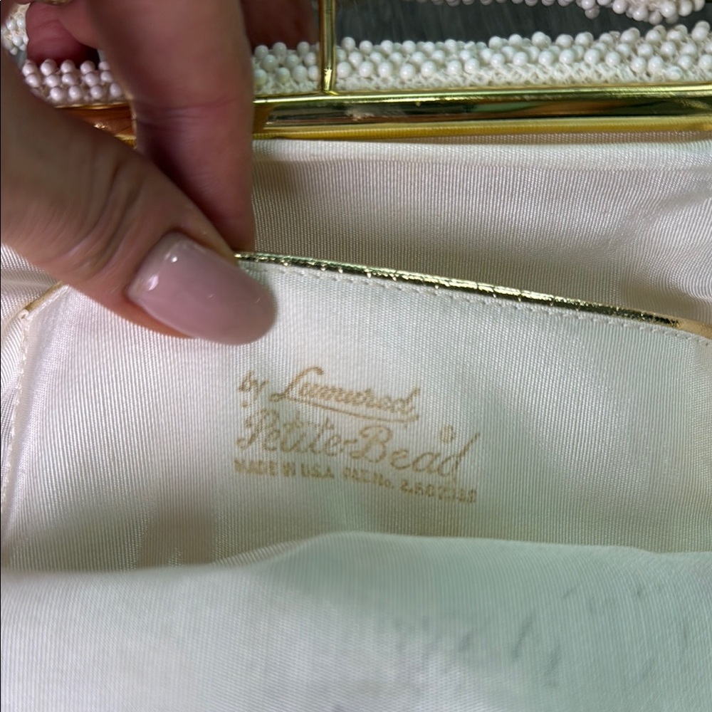 Cream and Pink Floral Clutch with Metal Zipper - Picture 5 of 8